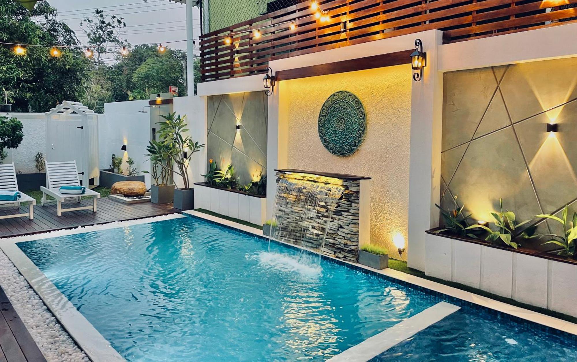 8 Plus Motels Негомбо Экстерьер фото